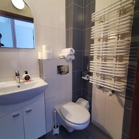 Bed and breakfast Pod Debem Kompleks Zeglarsko-rekreacyjny