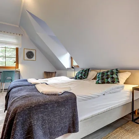 Pod Debem Kompleks Zeglarsko-rekreacyjny