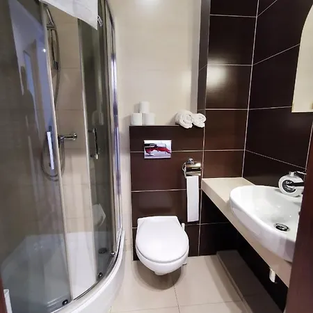 Bed & Breakfast Pod Debem Kompleks Zeglarsko-rekreacyjny Ruciane-Nida
