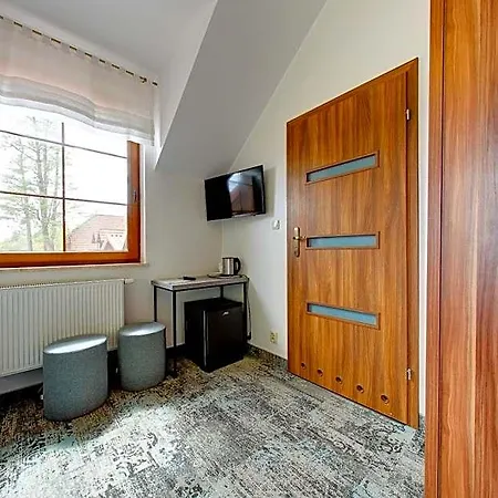 Pod Debem Kompleks Zeglarsko-rekreacyjny Bed & Breakfast