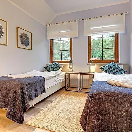 Pod Debem Kompleks Zeglarsko-rekreacyjny Bed & Breakfast
