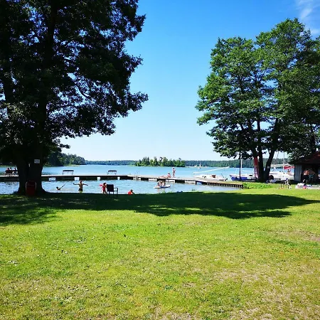 Pod Debem Kompleks Zeglarsko-rekreacyjny 3*